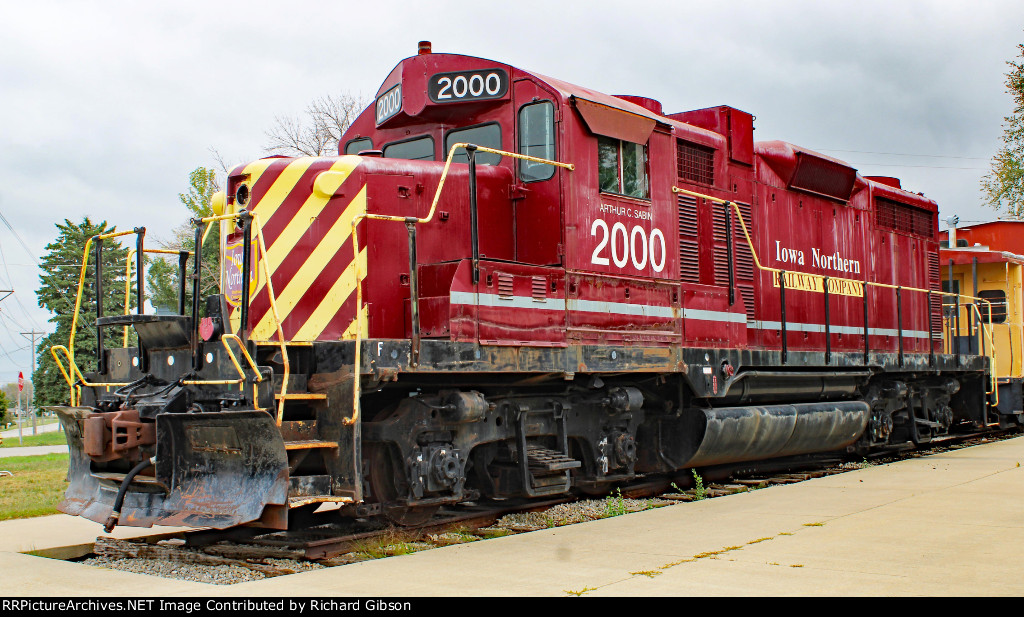 IANR 2000 Locomotive (GP 20)